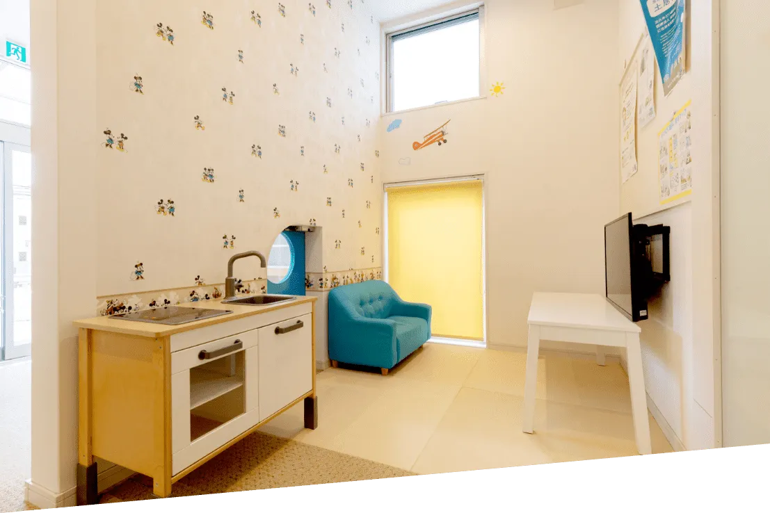 保育士、管理栄養士がいます